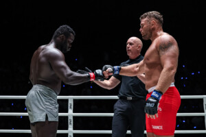 OL154_04_Oumar Kane vs Anatoly Malykhin_43