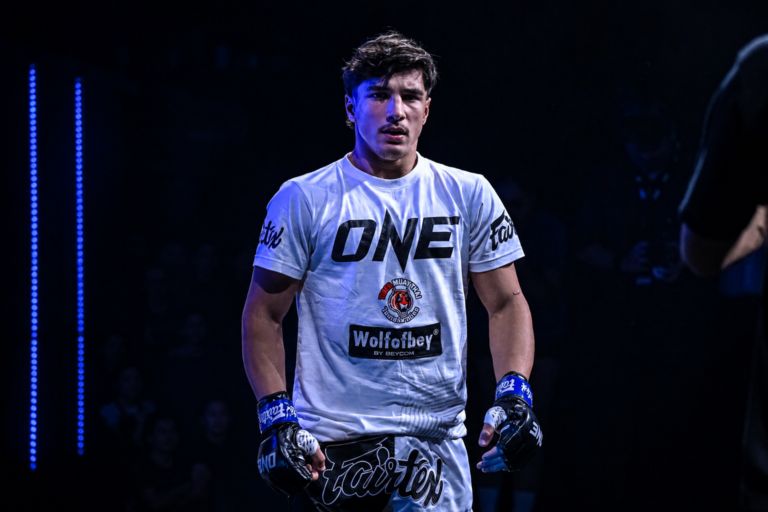 รามาดาน ออนดาช เดินเข้าสู่สังเวียน ONE Fight Night 38