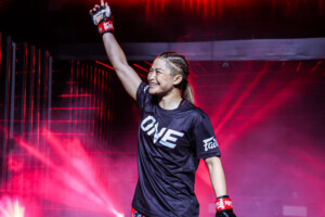02 Stamp vs Cynthia Flores TIC20 12