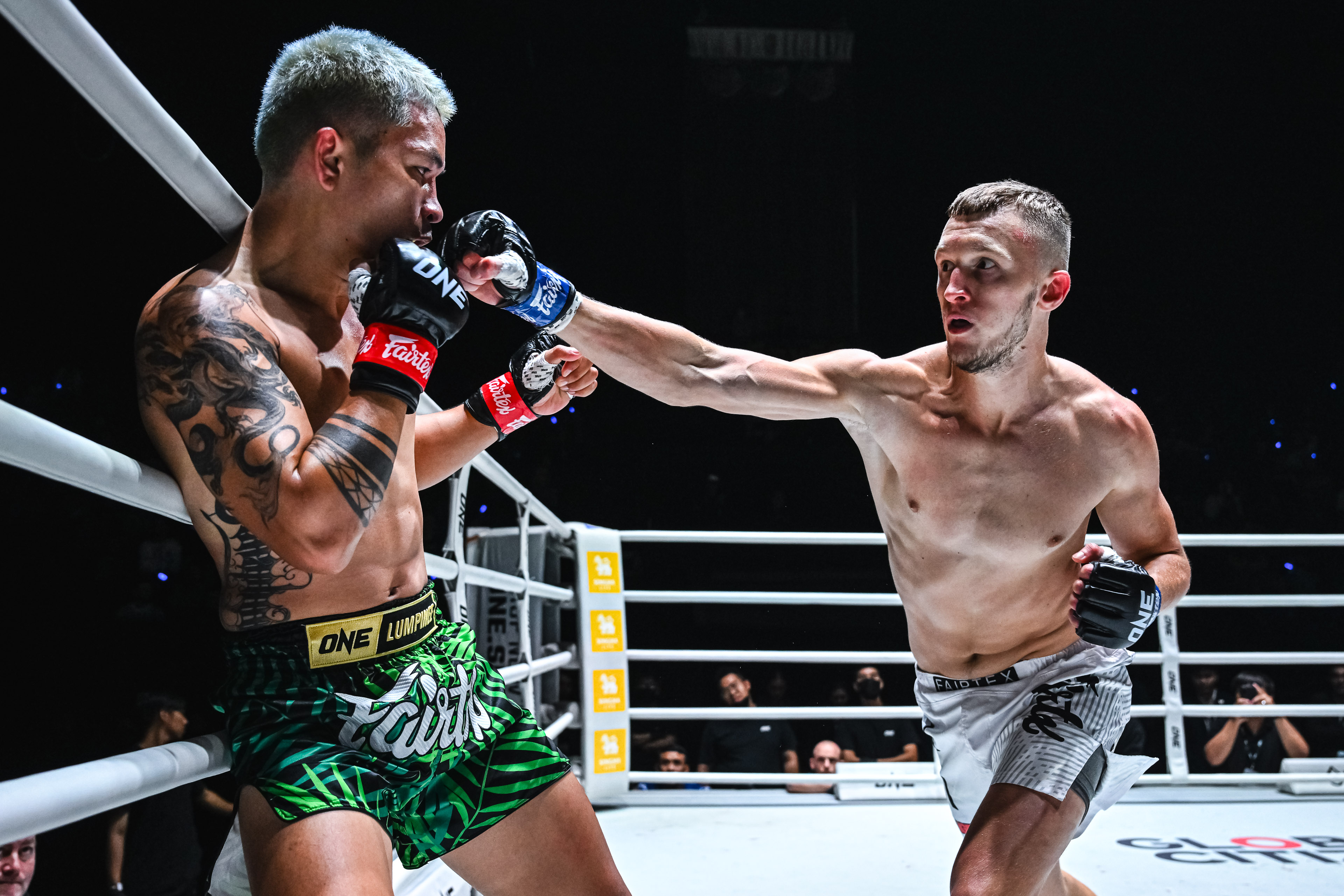 12_Petgarfield vs Denis Dotsenko_OL159_07.jpg