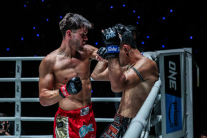 George Jarvis Rungrawee Sitsongpeenong ONE Fight Night 44 17 scaled 1