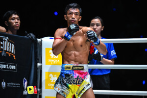 OL158_14 Maisangkum VS Petnamkhong 31