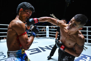 OL158_14 Maisangkum VS Petnamkhong 40