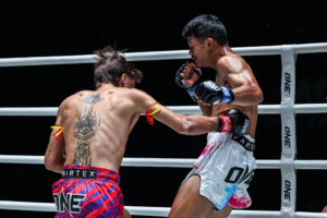 OL159_13 Xavier Gonzalez vs Chatanan 14