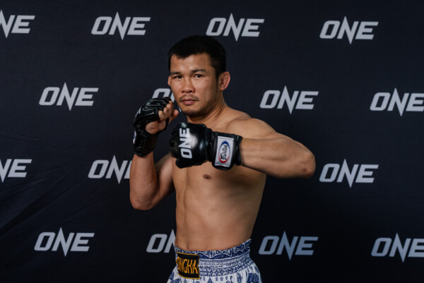 น้องโอ๋ ฮาม่ามวยไทย ซ้อมโชว์ฟิตในกิจกรรม Open Workout