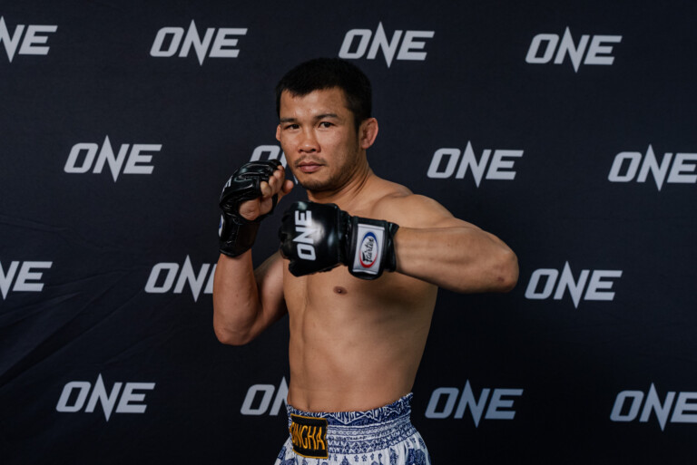 น้องโอ๋ ฮาม่ามวยไทย ซ้อมโชว์ฟิตในกิจกรรม Open Workout