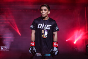 01 Yuki Yoza vs Ben Woolliss TLC22 34