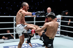 01 Yuki Yoza vs Ben Woolliss TLC22 43