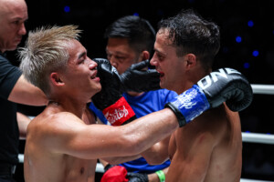 05 Jonathan Di Bella vs Zhang Peimian TLC22 101