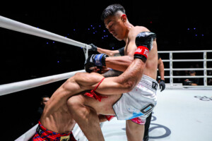 05 Nongbia VS Shinichi Watanabe OL164 12