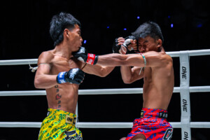 10 Kongmeechai VS Thongchai OL164 4