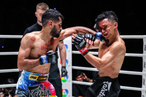 13 Watcharaphon VS Akram Hamidi OL164 18