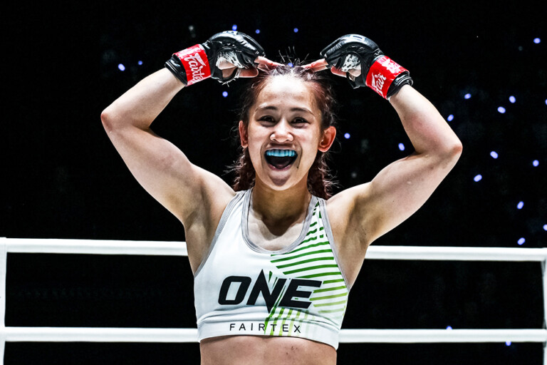 อิสไลย์ เอริกา โบโมกาว แสดงความดีใจหลังคว้าชัยชนะในศึก ONE ลุมพินี 134