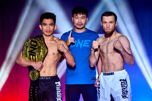 โจชัว พาซิโอ เผชิญหน้า มานซัวร์ มาลาชิเอฟ ในวันชั่งน้ำหนัก รายการ The Inner Circle 21