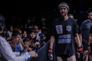 OFN45_09_LukeLessei_vs_MohamedYounesRabah 5