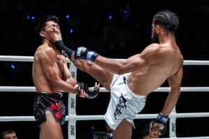 OL162_13_ Kongklai_vs_AdamBenwarwar 14