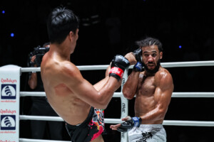 OL162_13_ Kongklai_vs_AdamBenwarwar 21