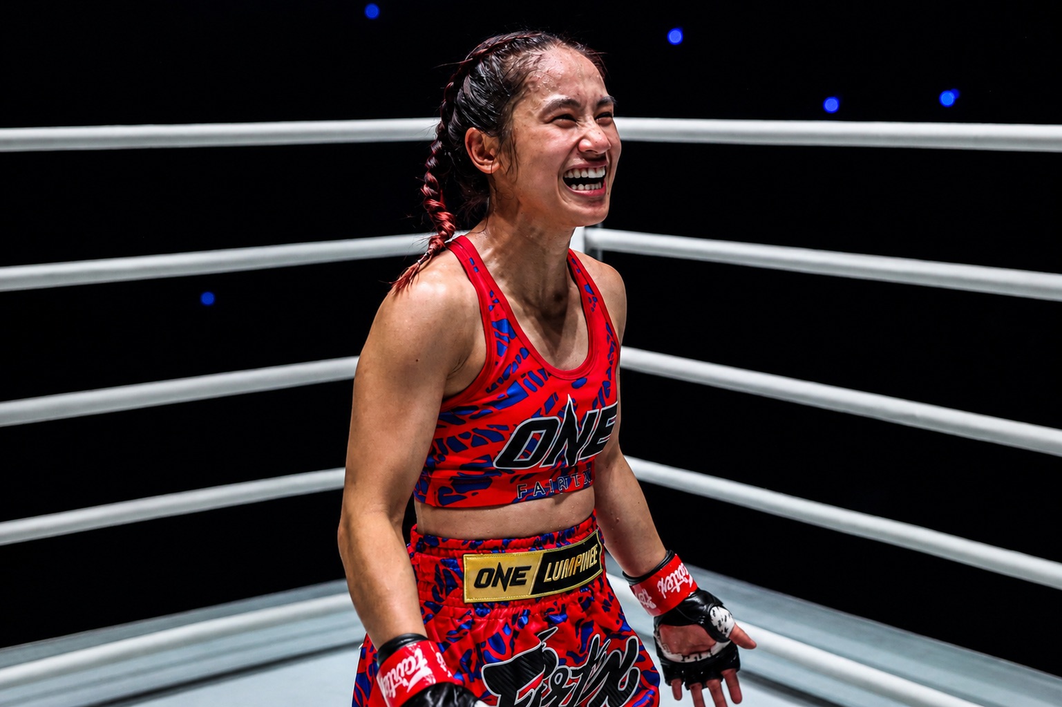 อิสไลย์ เอริกา โบโมกาว คว้าสัญญา ONE เป็นคนที่ 41 จากเวที ONE ลุมพินี ในศึก ONE ลุมพินี 164 Klinphaka OL164 21 Edited