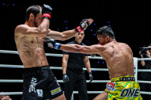 TIC25_04_Abdulla Dayakaev vs Superlek_12