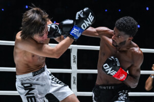06 Edilson Rodrigues vs Retsu Sashida TIC31 15