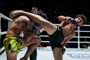 Kiamran Nabati vs Nontachai at The Inner Circle 31 10 scaled 1