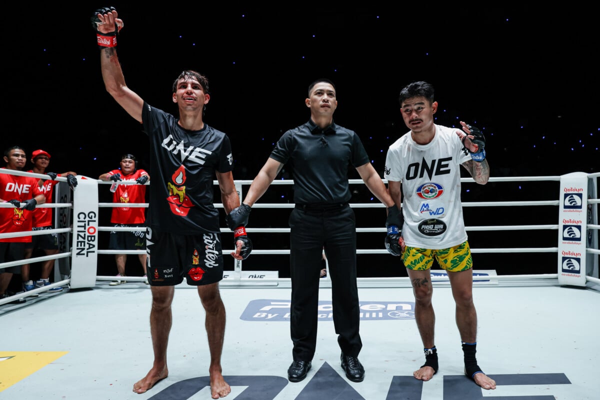 OL170_11_Xavier Gonzalez vs Thway Lin Htet_05