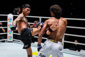 OL172_15_Superlek_VS_OthmanRhouni 11