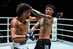 OL172_15_Superlek_VS_OthmanRhouni 16
