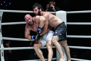 OFN48_08_ShamilErdogan_vs_PaulElliott 15
