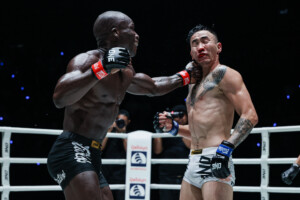OL174_08_Philemon Bitrus Jeb vs Bat Ireedui Ganbaatar_07