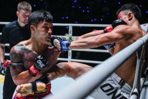 OL174_12_ Khundet vs Kiwthong_24