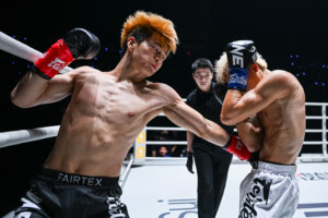 OL175_06_Yang Guiyao vs Shosuke Iwanaga_22