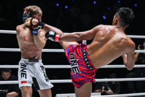 TIC34_03_Kongsuk vs Ruslan Tuktarov_02