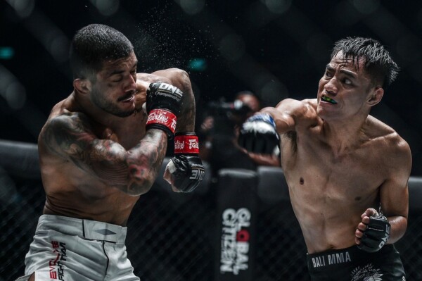 Stefer Rahardian cracks Alex Silva