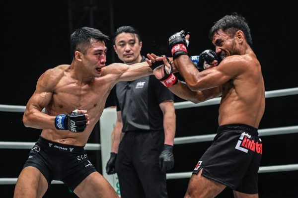 Indonesian mixed martial arts Abro Fernandes and Eko Priandono collide in February 2020