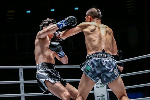 Capitan Petchyindee Academy Petchtanong Petchfergus kickboxing 1920X1280 2 600x400