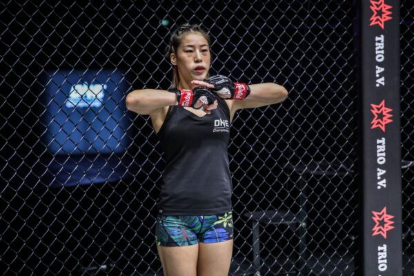 Meng Bo Samara Santos ONE UNBREAKABLE 1920X1280 40 600x400