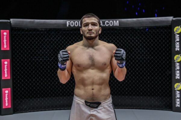 Zebaztian Kadestam Gadzhimurad Abdulaev ONE UNBREAKABLE 1920X1278 26 600x400