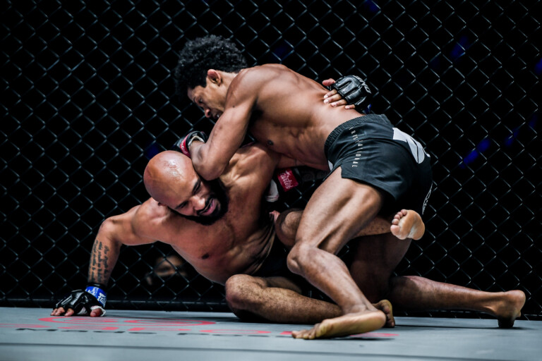 Adriano Moraes Demetrious Johnson ONE on TNT I 32 768x512