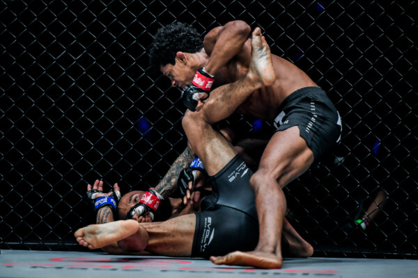 Adriano Moraes Demetrious Johnson ONE on TNT I 34 600x400