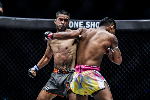 Rodtang Jitmuangnon Danial Williams ONE on TNT I 1 600x400