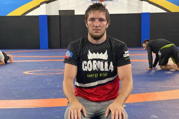 saygid izagakhmaev training 1200X800 600x400