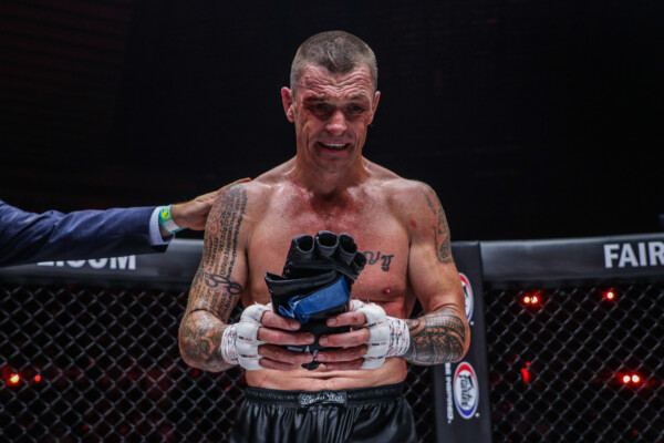 Eduard Folayang John Wayne Parr ONE X 1920X1280 118 600x400