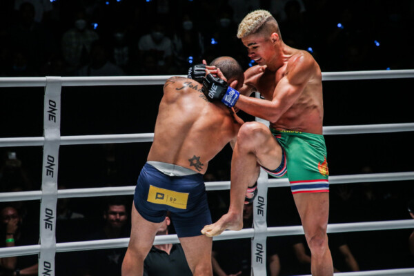 四1 600x400