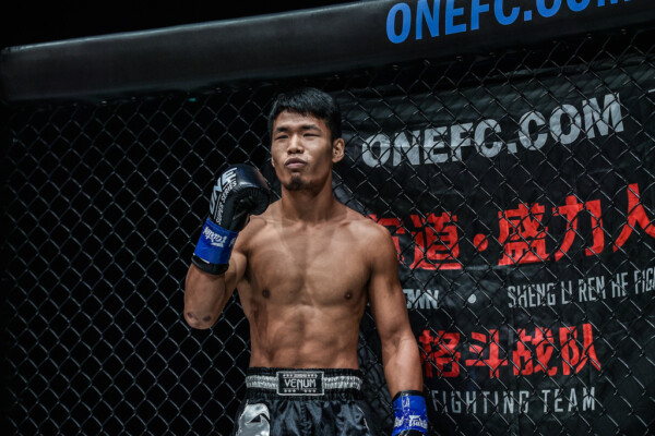 泰1 1 600x400