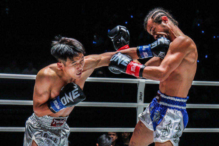 霍小龙 KO 马吉德 卡利米