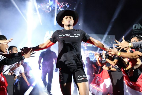 Amir Khan