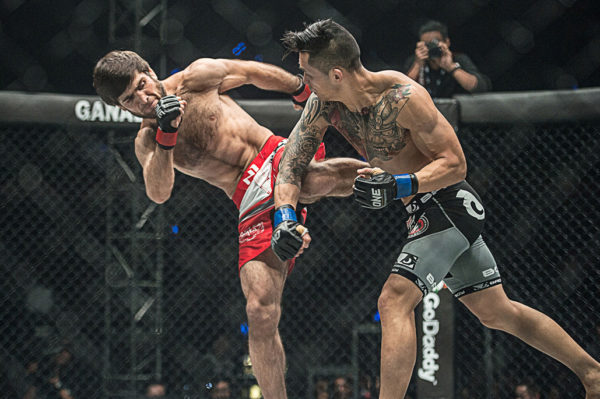 Martin Nguyen kl fight1 16 600x399