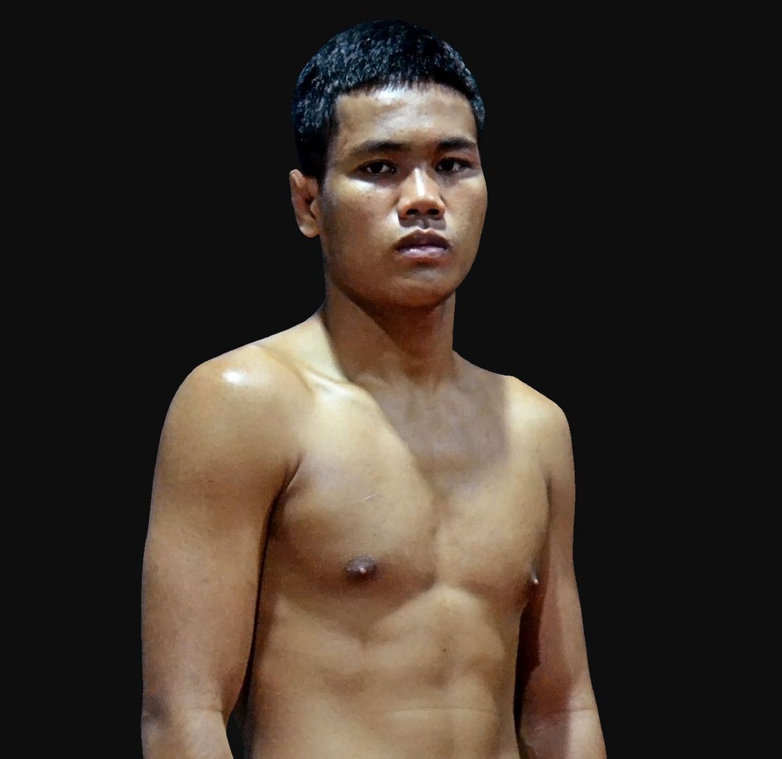 Muangthai_PK_Saenchaimuaythaigym hero 1200x1165