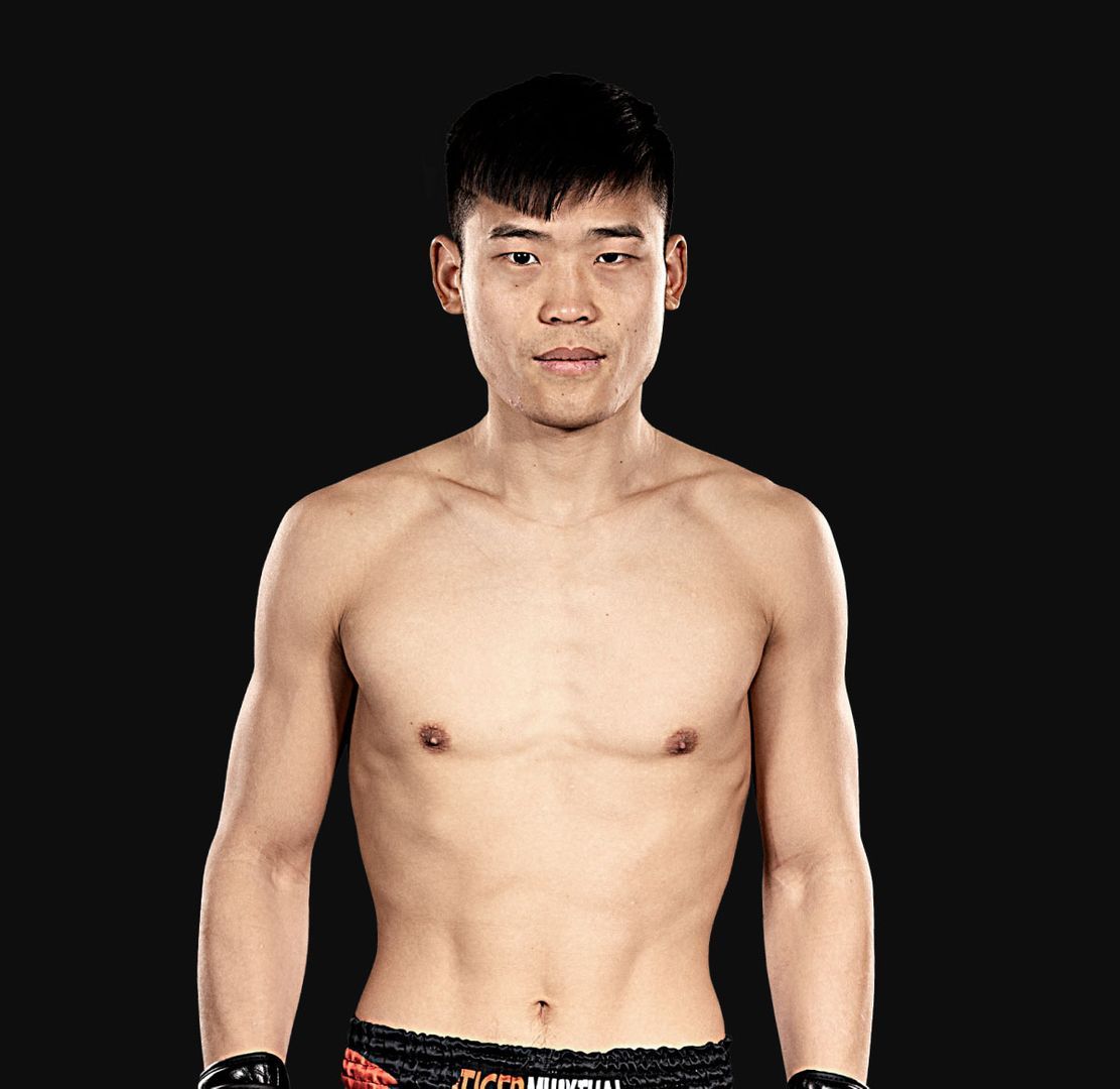 Xie_Long_Long hero 1200x1165